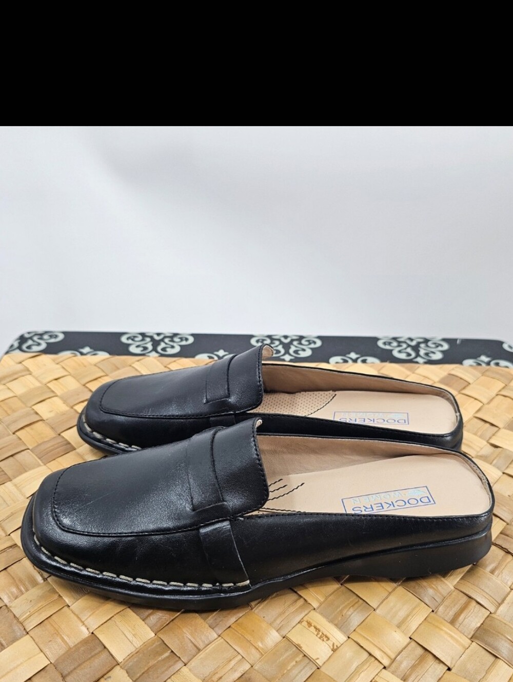 Dockers Black Leather Slip-On Loafer Mules Size 6.5